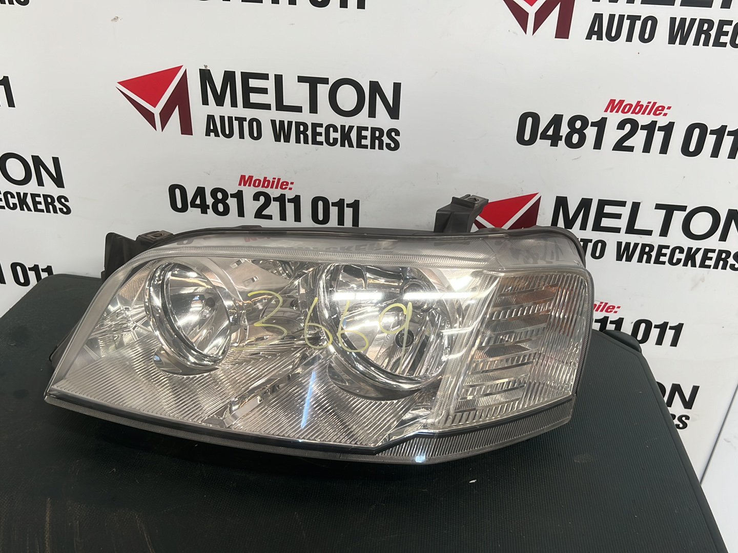 May 2009 to Apr 2011- Ford Territory SY MkII TS Ghia Ghia Turbo- Right Headlight- Chrome Insert Type
