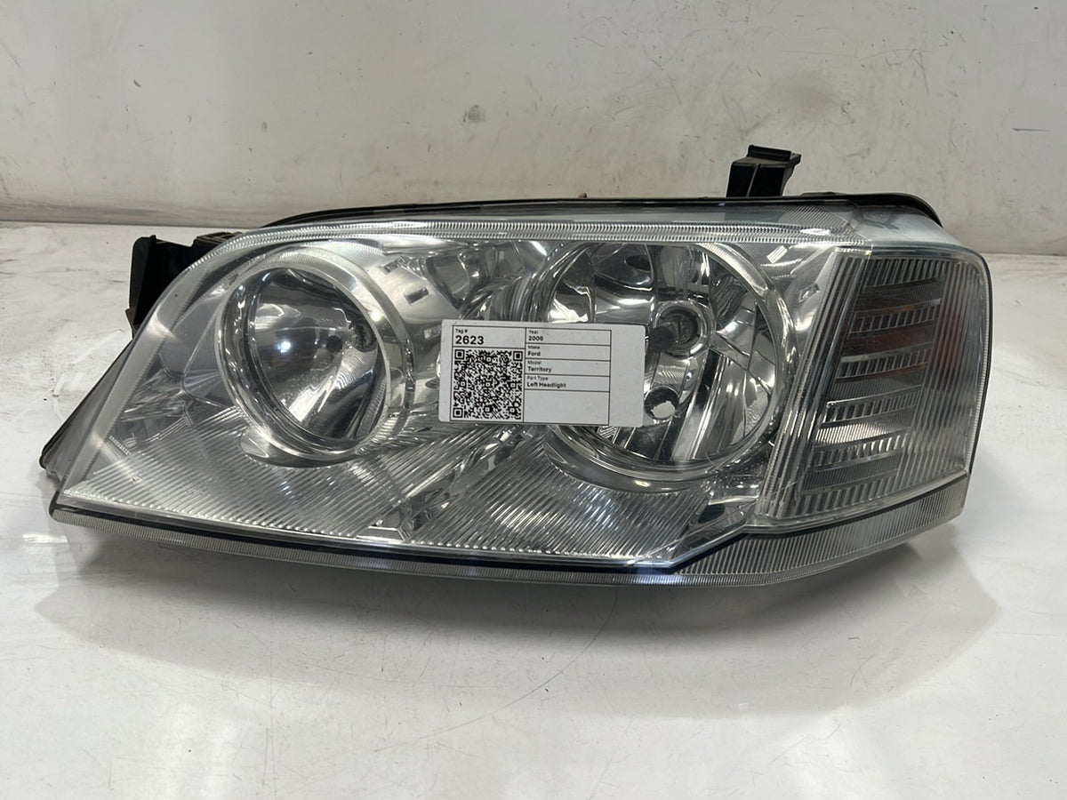 May 2004 to Apr 2009- Ford Territory SX SY MkI TS Ghia Ghia Turbo- Left Headlight- Chrome Insert