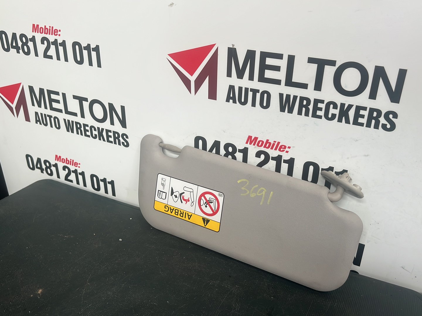 2012-2019 Toyota Corolla Fielder - Right Sun Visor