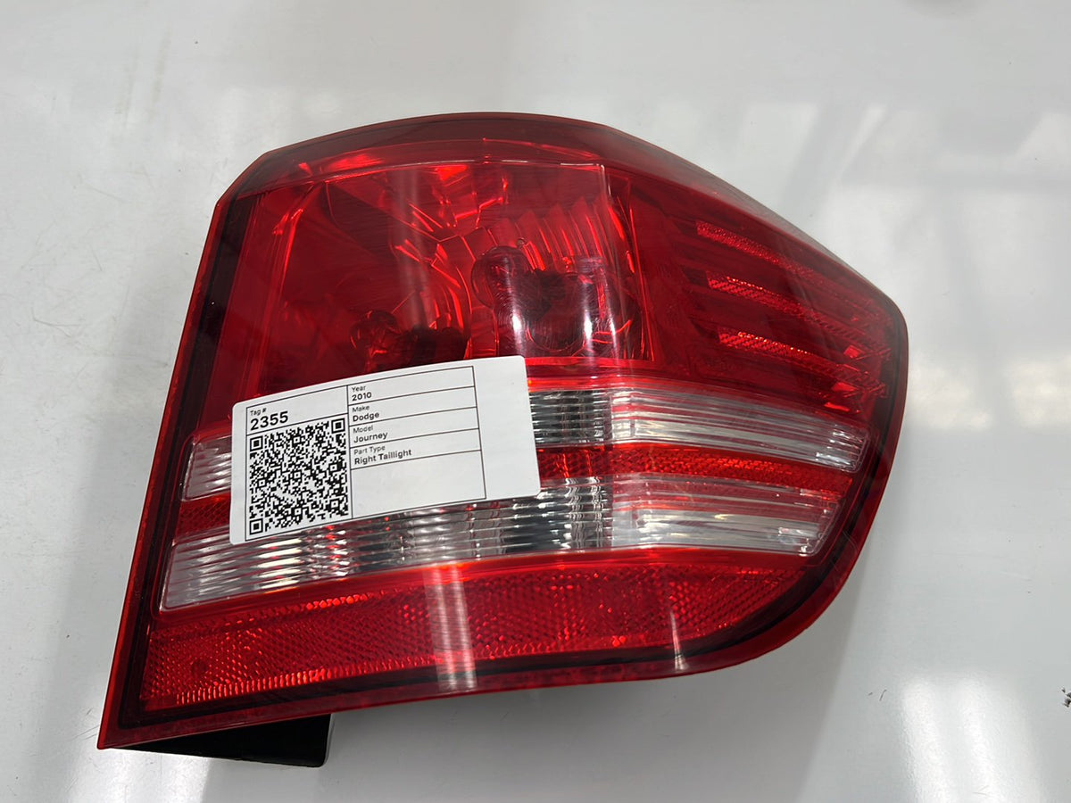 2010 Dodge Journey JC - Right Taillight