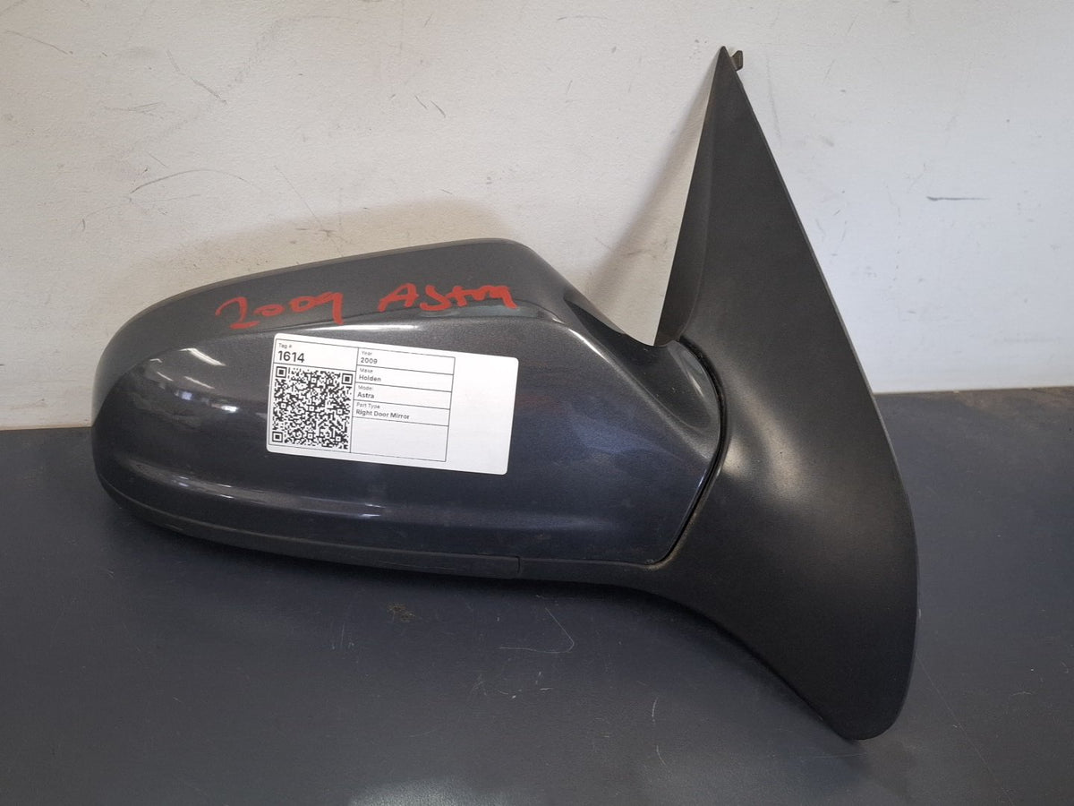2009 Holden Astra AH - Right Door Mirror