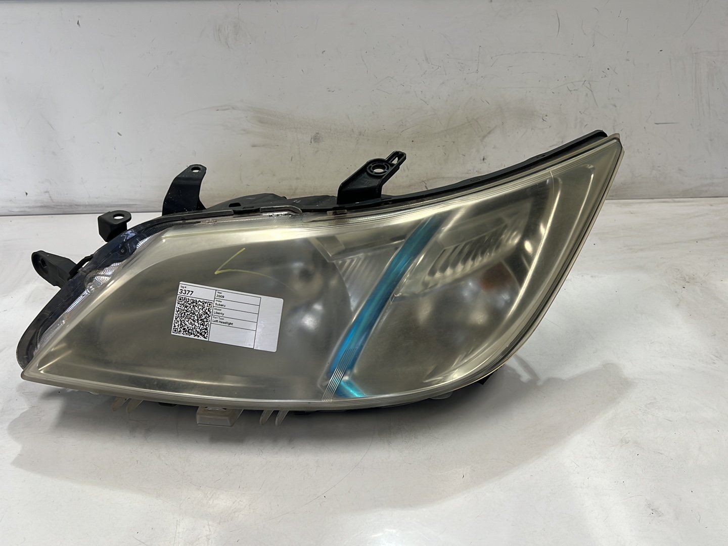 2009 Subaru Liberty Left Headlight