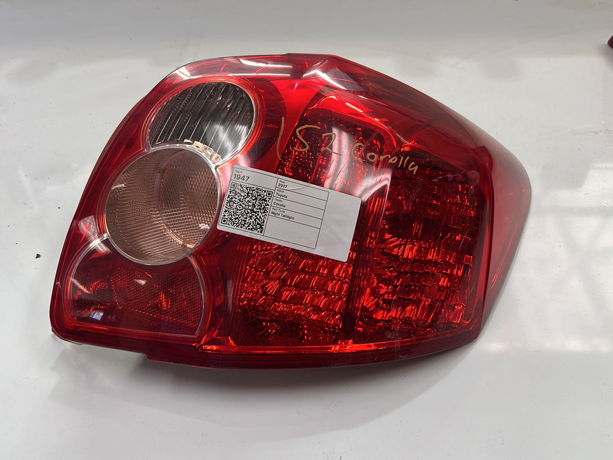 2007 Toyota Corolla E150 - Right Taillight