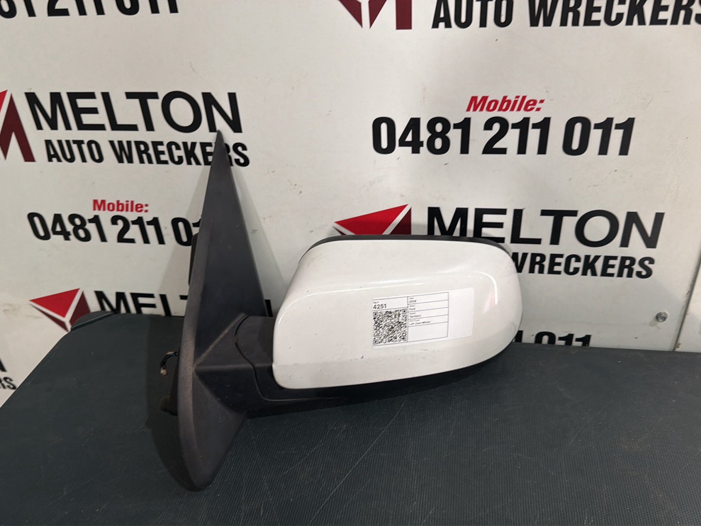 May 2004 to Apr 2011- Ford Territory SX SY MkII TS- Left Door Mirror- Non-Memory Type, Temp Sensor