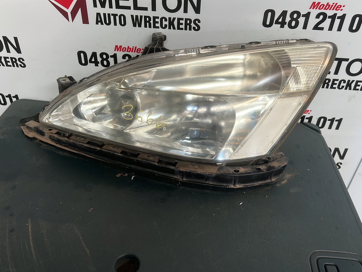 2003-2007 Honda Accord CM- Left Headlight