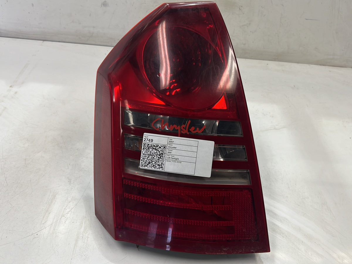 2005-2008 Chrysler 300 Left Taillight