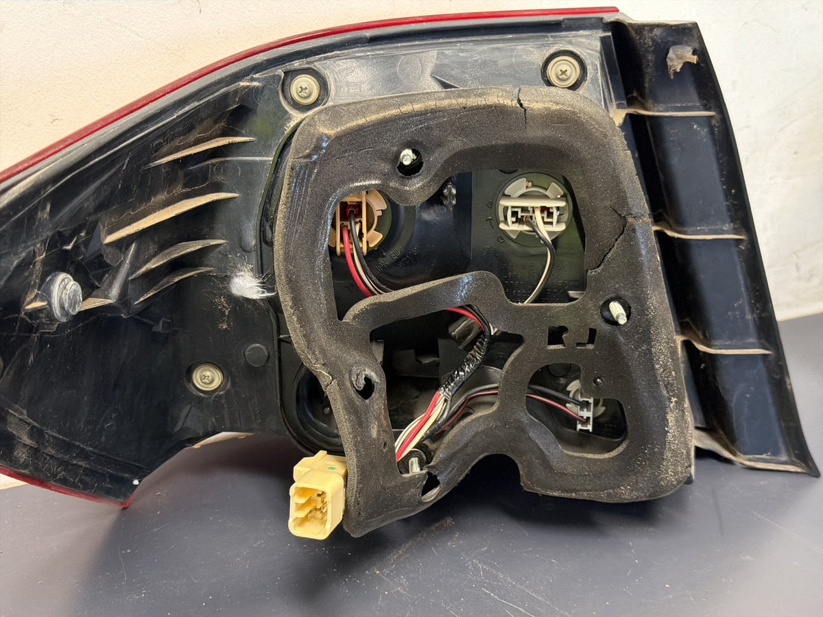 2008-2011 Subaru Impreza Sedan Right Taillight