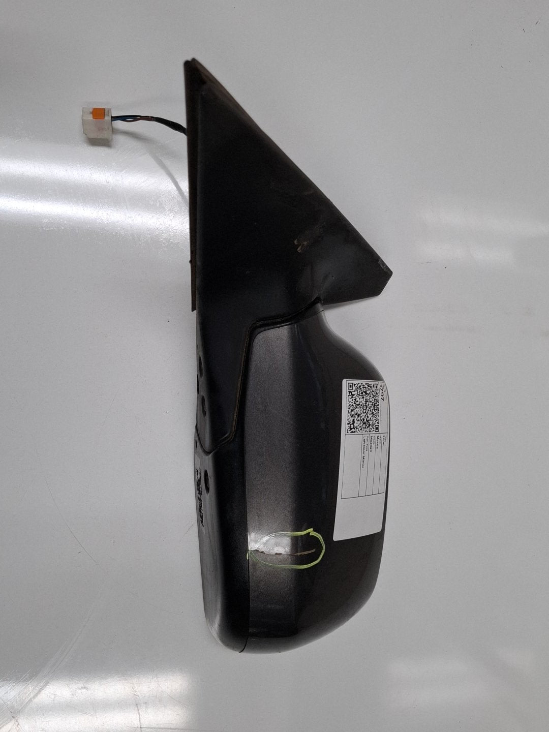 Jul 2006 to Apr 2009- Mazda Mazda3 BK MPS Hatchback- Left Door Mirror- Power Adjust, 3 Pin