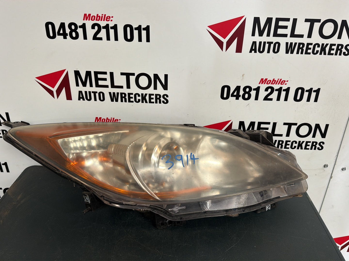 2012 Mazda 3- Right Headlight