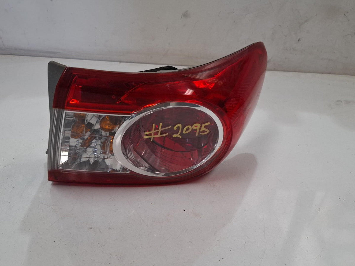 Mar 2010 to Dec 2013 - Toyota Corolla ZRE152R ZRE153R Sedan - Right Taillight