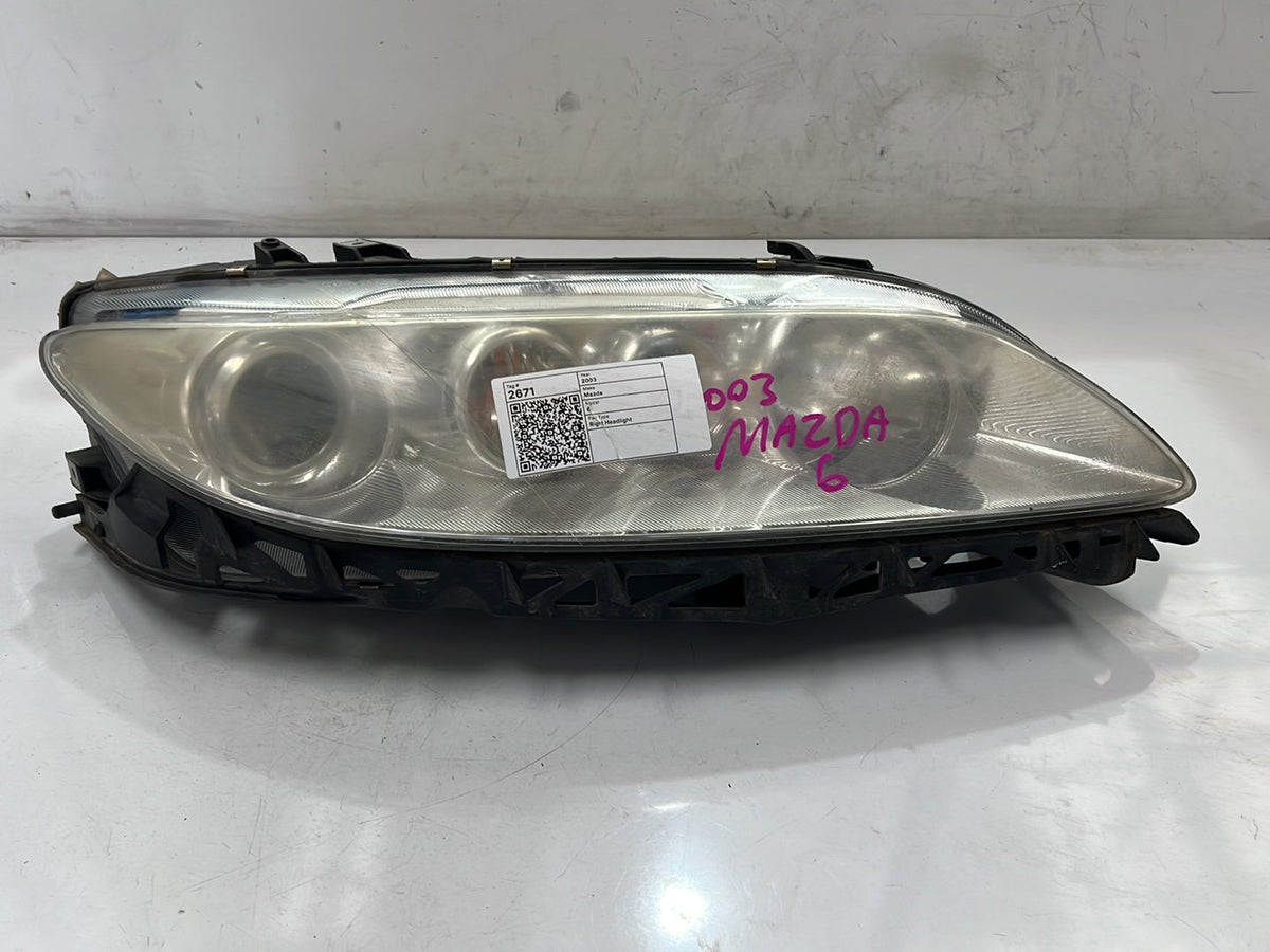 2003 Mazda 6 GG - Right Headlight