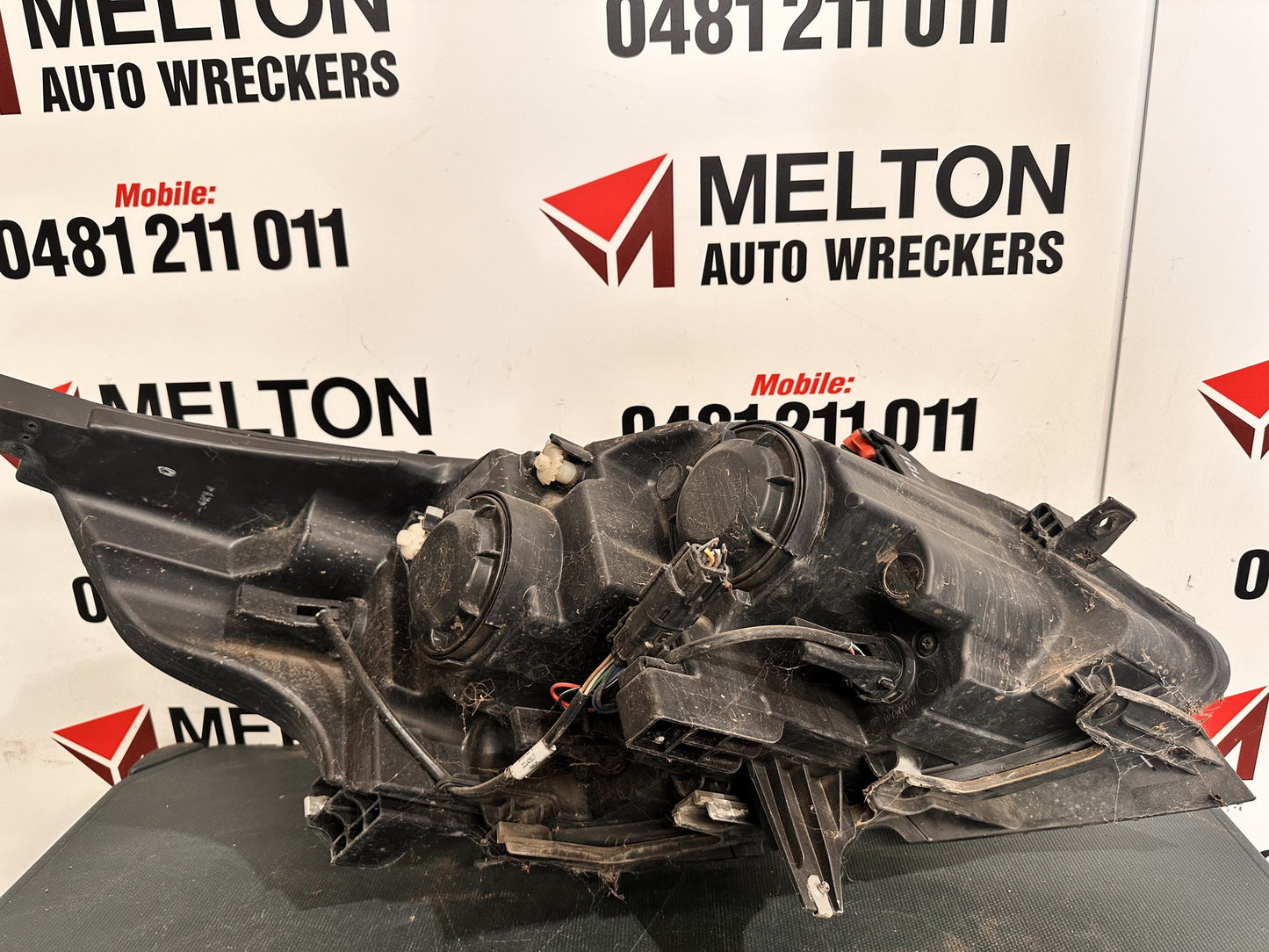 Apr 2013 to Dec 2017- Holden Malibu V300- Left Headlight