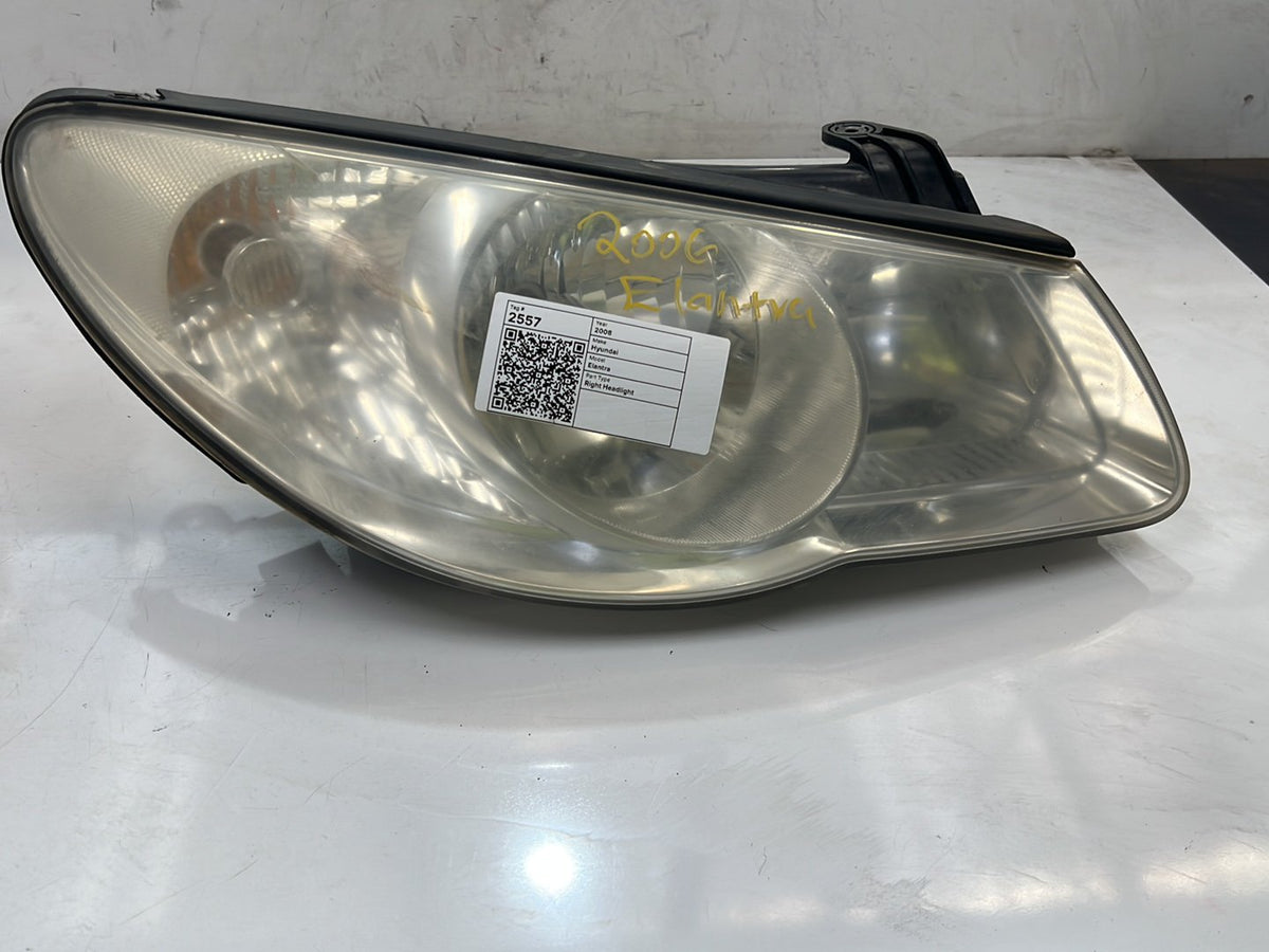 Aug 2006 to Mar 2011 - Hyundai Elantra HD - Right Headlight
