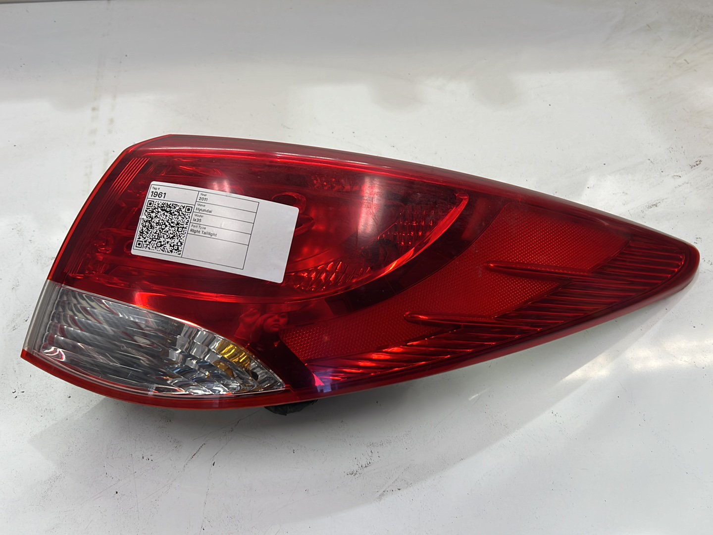 2011 Hyundai ix35 LM - Right Taillight