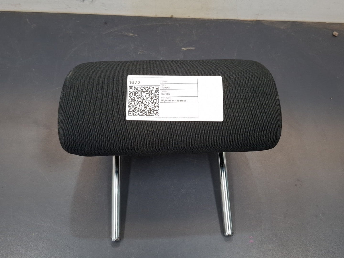2011 Toyota Corolla E150 - Right Rear Headrest