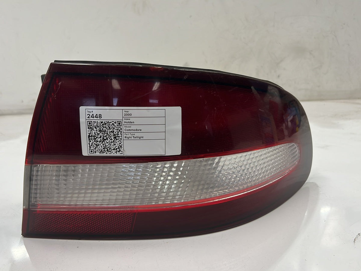 1999-2000 Holden Commodore VT - Right Taillight
