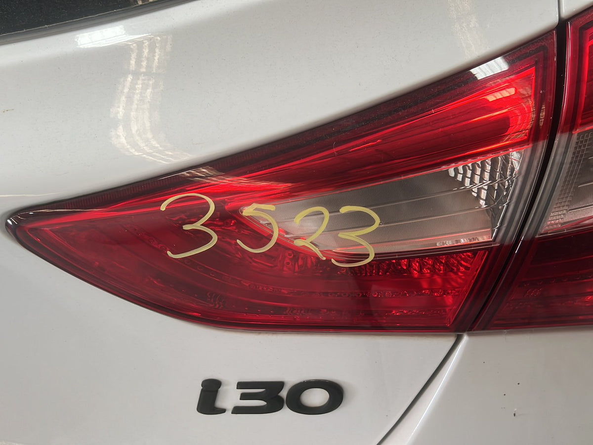 2013 Hyundai i30 GD Hatchback Right Taillight on Bootlid/Tailgate