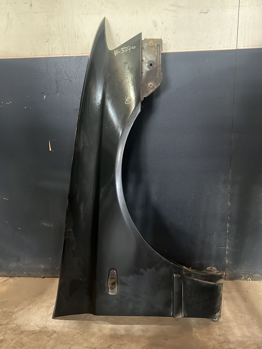 2004 Ford Falcon Right Front Guard