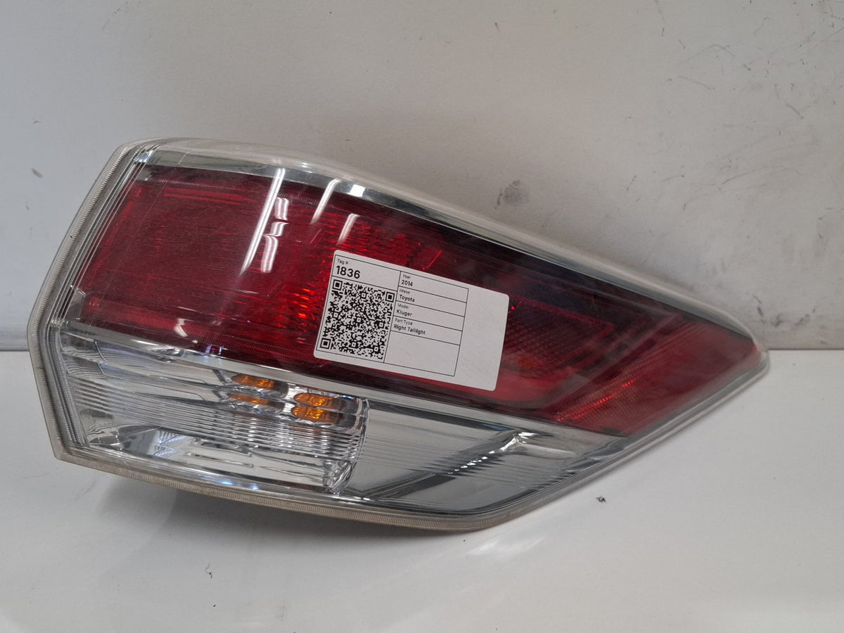 Dec 2013 to Oct 2016 - Toyota Kluger GSU50 GSU55 - Right Taillight