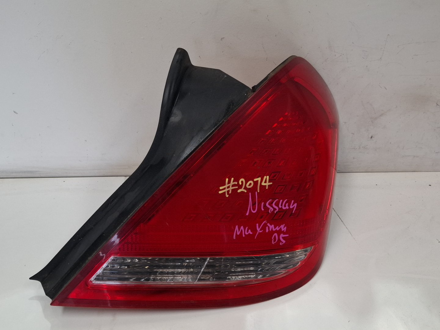 2005 Nissan Maxima J31 - Right Taillight