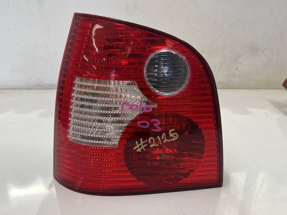 2003 Volkswagen Polo - Left Taillight