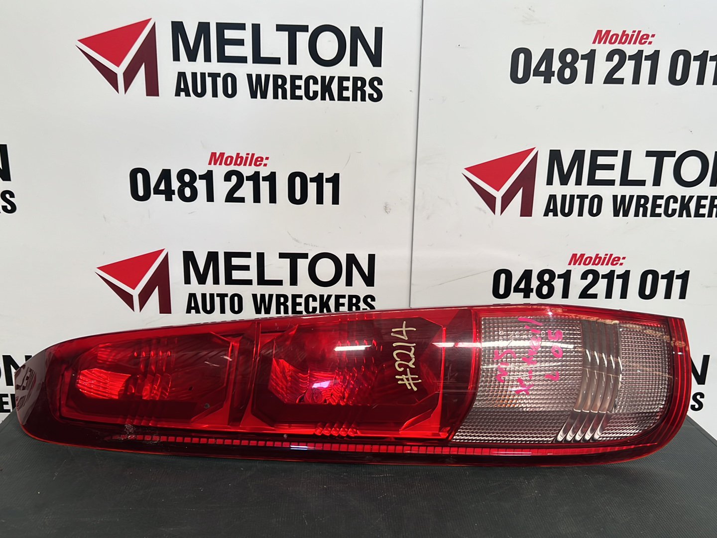 2005 Nissan X-Trail T30 - Left Taillight