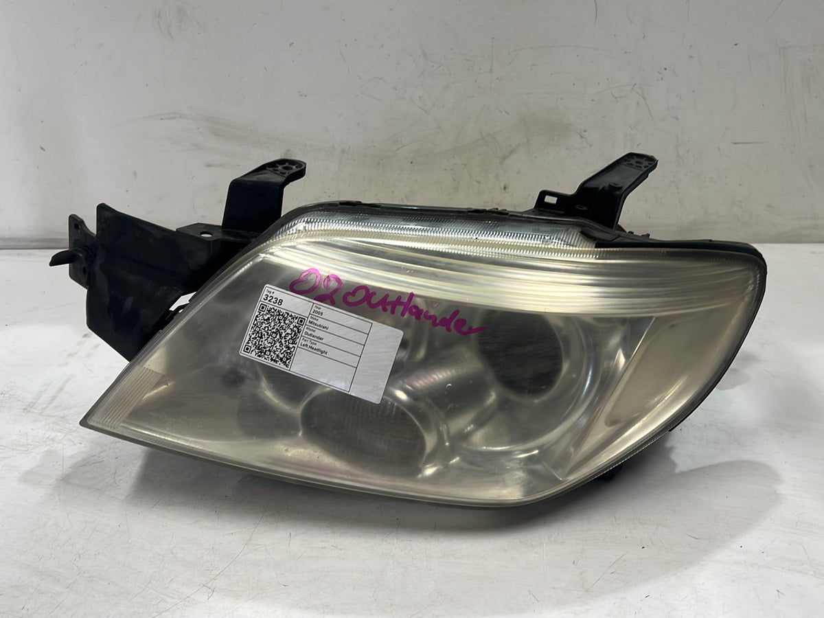 2004-2006 Mitsubishi Outlander ZF Left Headlight