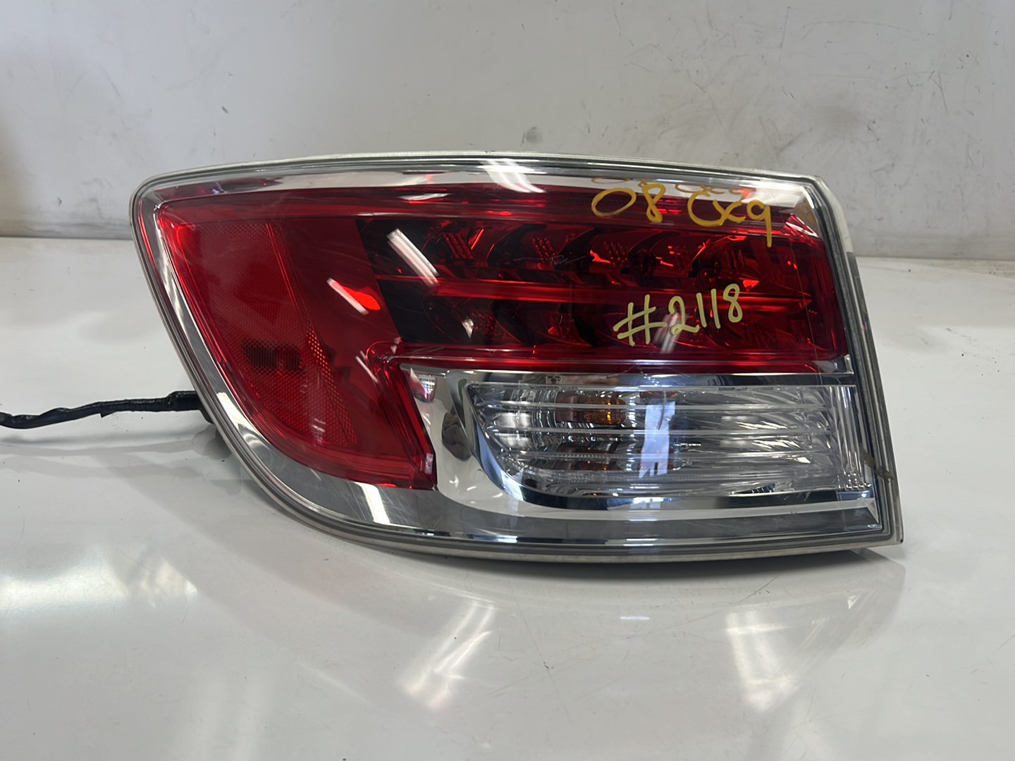 2008 Mazda CX-9 - Left Taillight