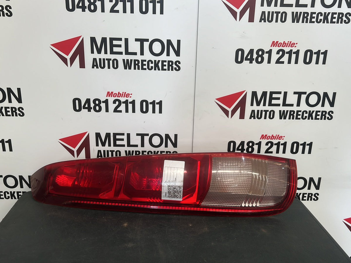 2005 Nissan X-Trail T30 - Left Taillight
