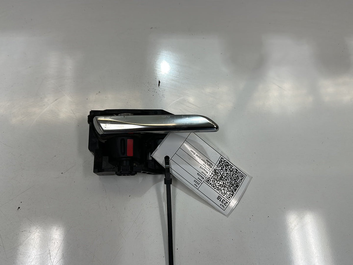 Right Front Inner Door Handle, 2020, Mazda, Mazda3, M Hybrid, IV BP