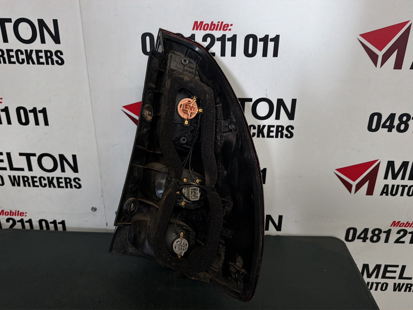 Feb 2003 to Oct 2009 - Toyota Land Cruiser Prado 120 Series - Left Taillight - Body Mounted