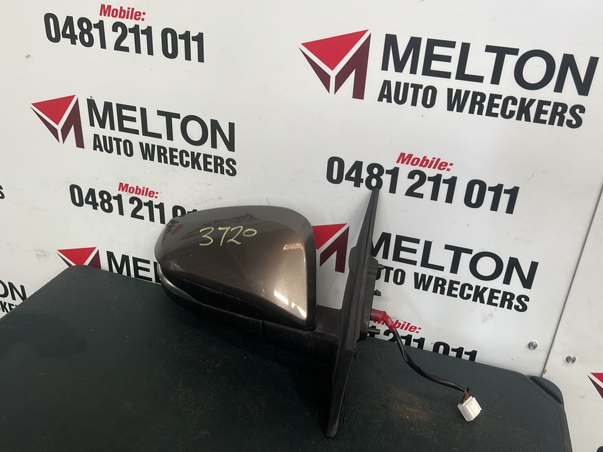 2013 Toyota RAV4 A40 - Right Door Mirror