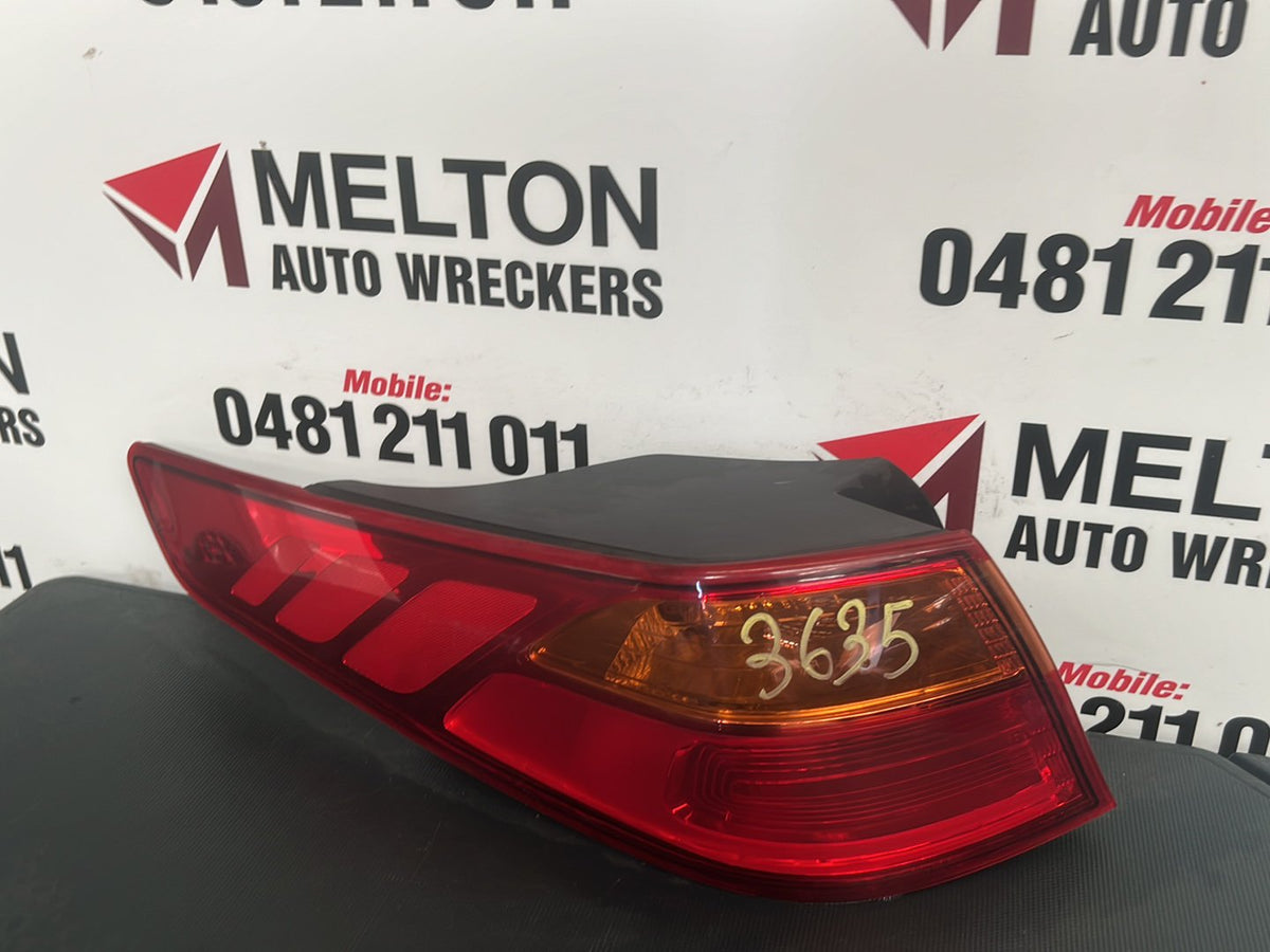 2011-2015 Kia Optima Platinum TF Sedan Left Taillight