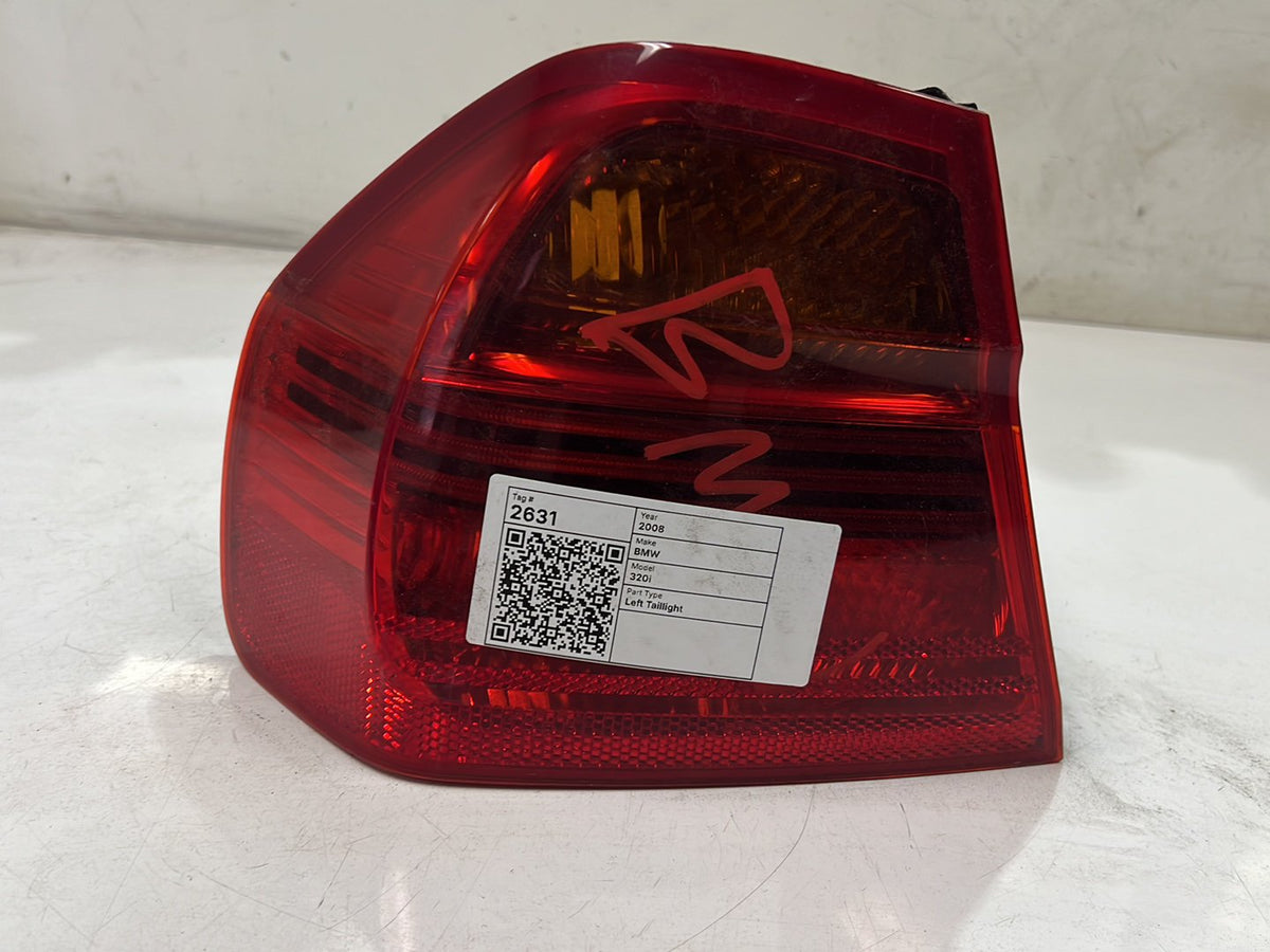 2008 BMW 320i E90 - Left Taillight