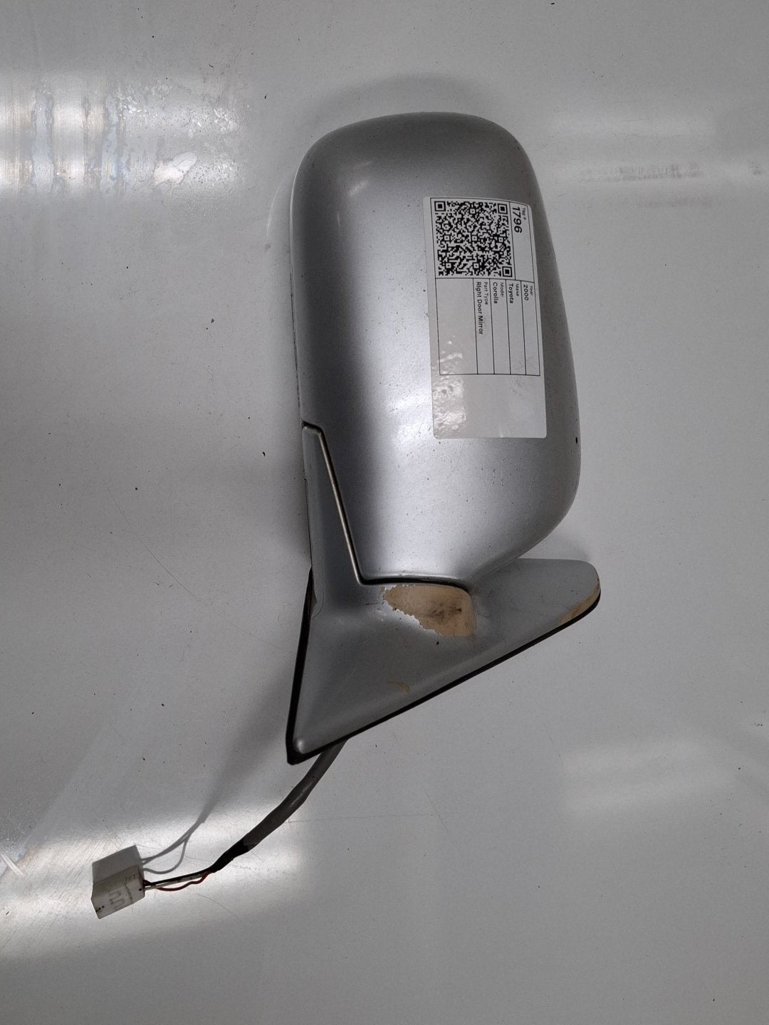 Oct 1998 to Nov 2001- Toyota Corolla AE112- Right Door Mirror- Power Adjust, Colour Coded
