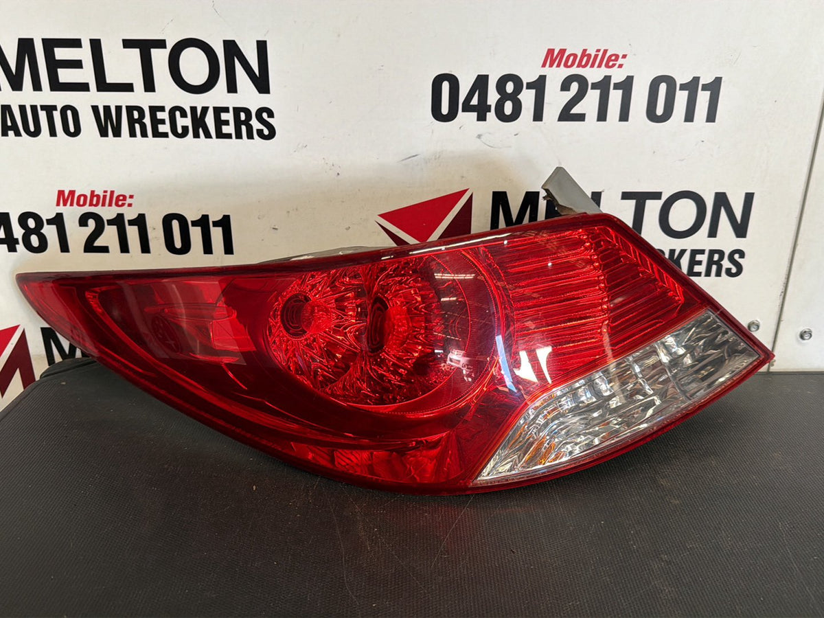 May 2011 to Aug 2014- Hyundai Accent RB Sedan- Left Taillight