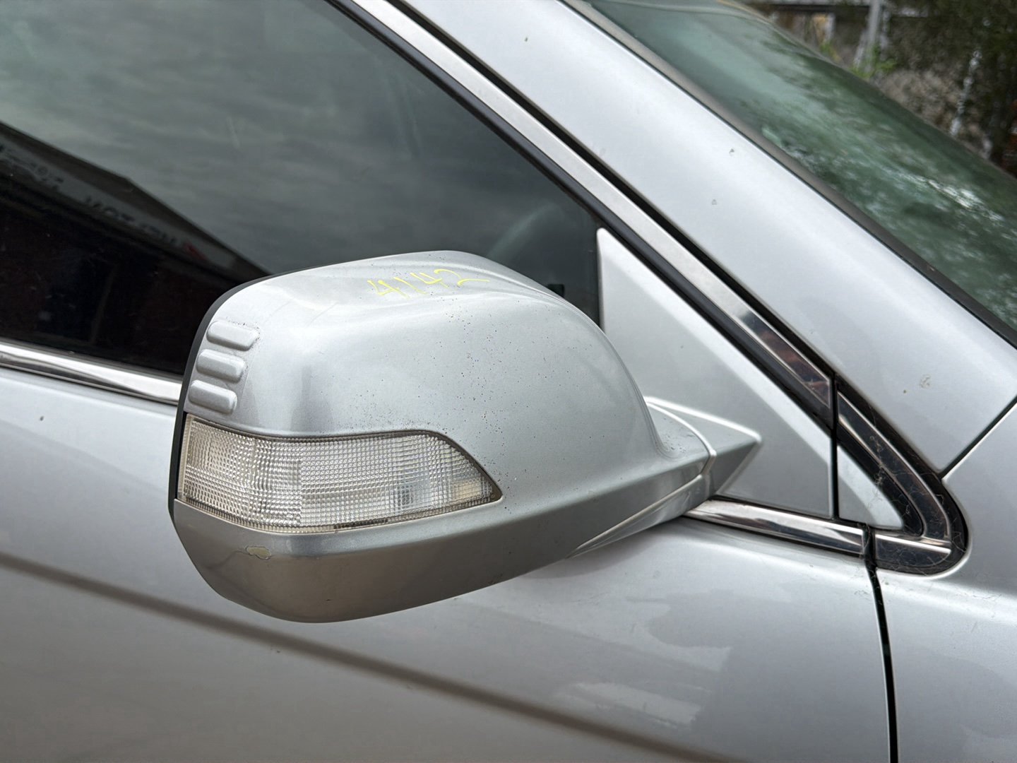 Mar 2007 to Oct 2012- Honda CR-V RE- Right Door Mirror- Electric Adjust, Power Fold, Chrome
