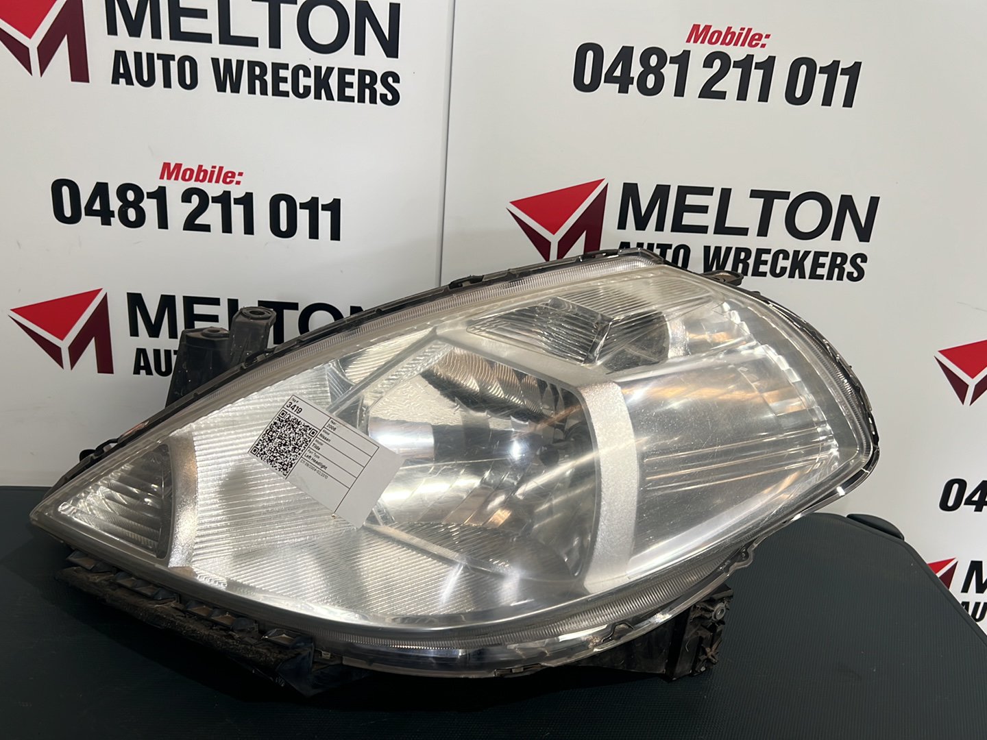 Sep 2004 to Feb 2010 - Nissan Tiida C11 Australia Only - Left Headlight