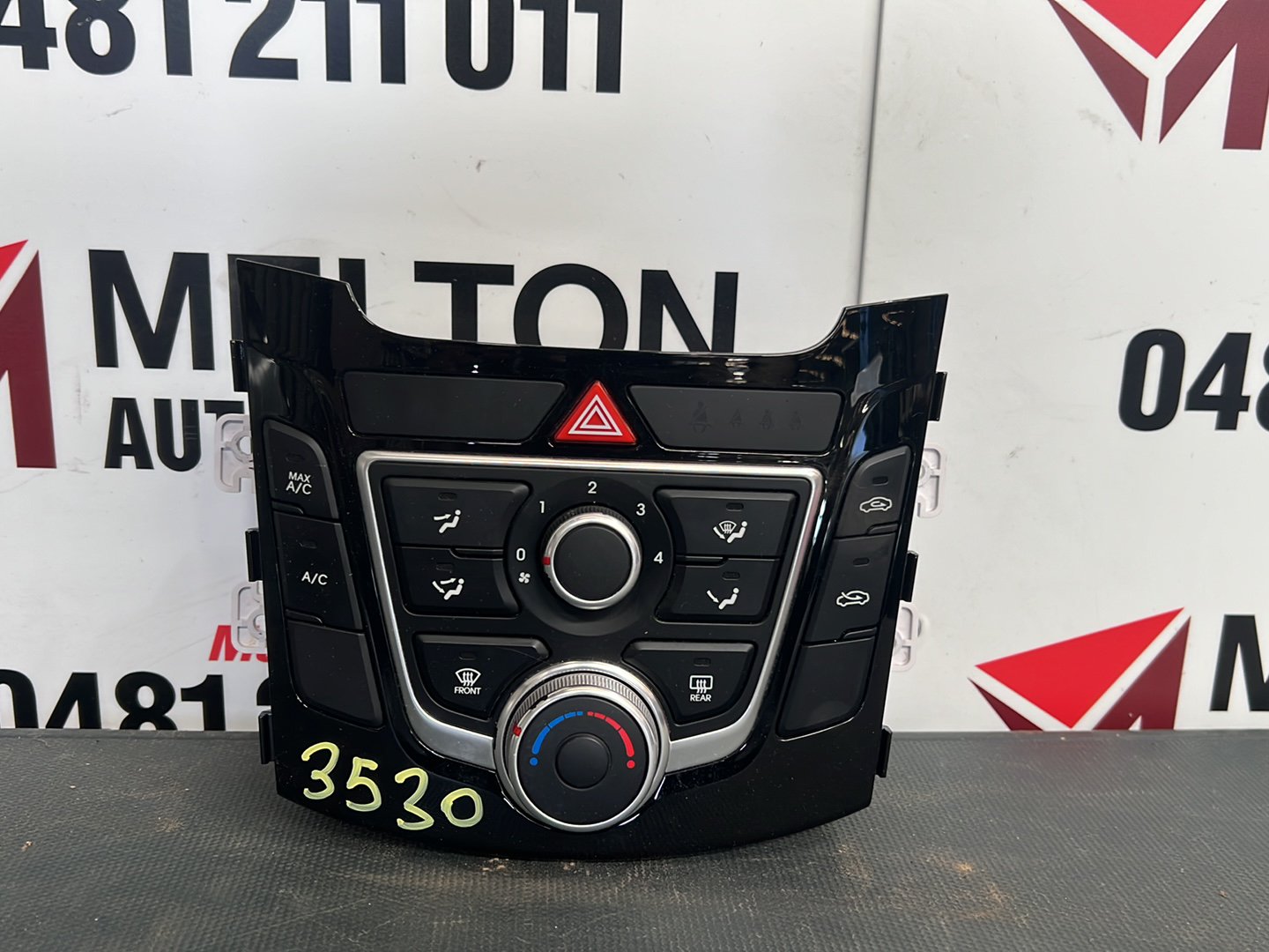 2013 Hyundai i30 GD - Heater Controls