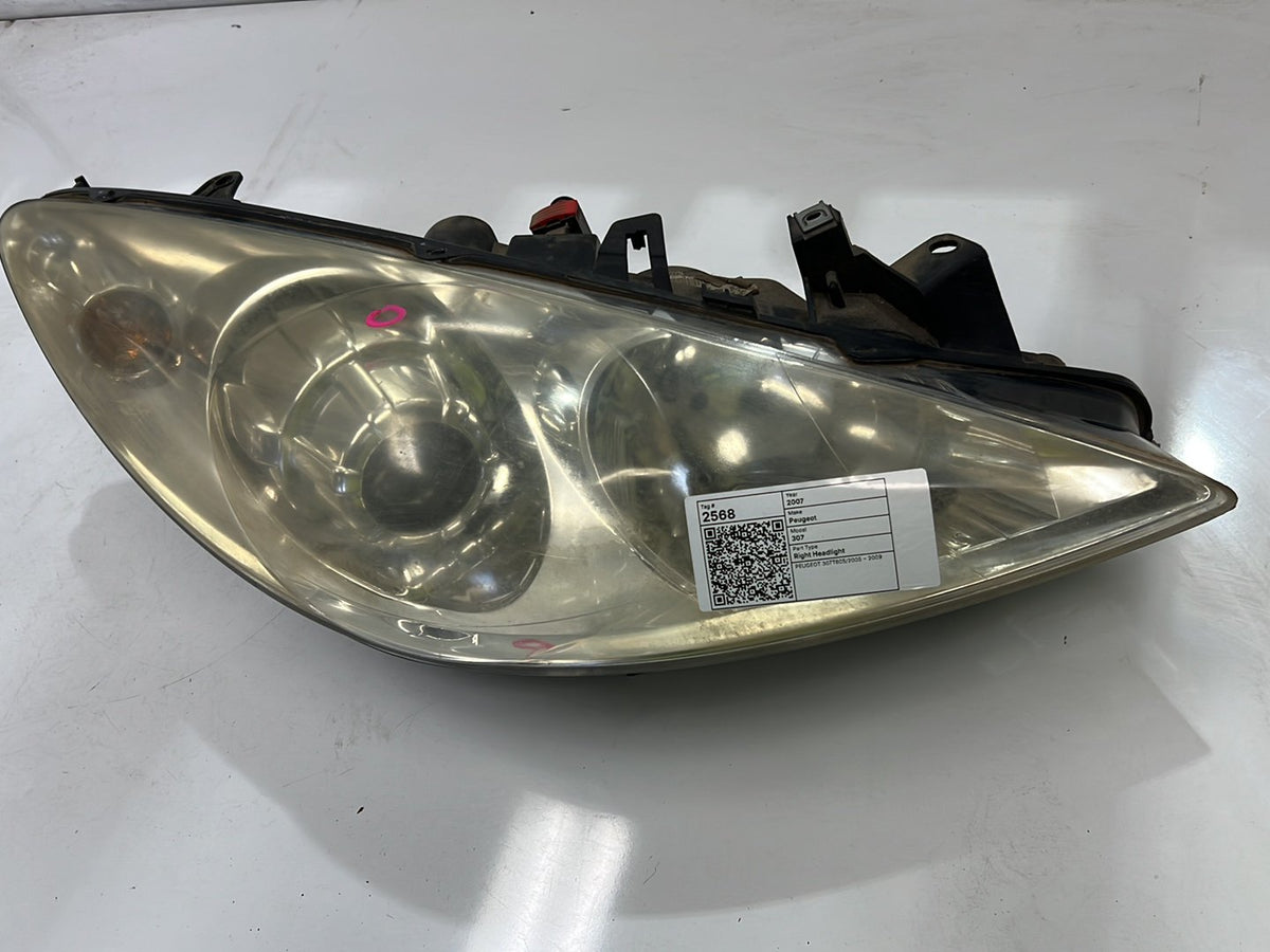 2005-2009 Peugeot 307 - Right Headlight