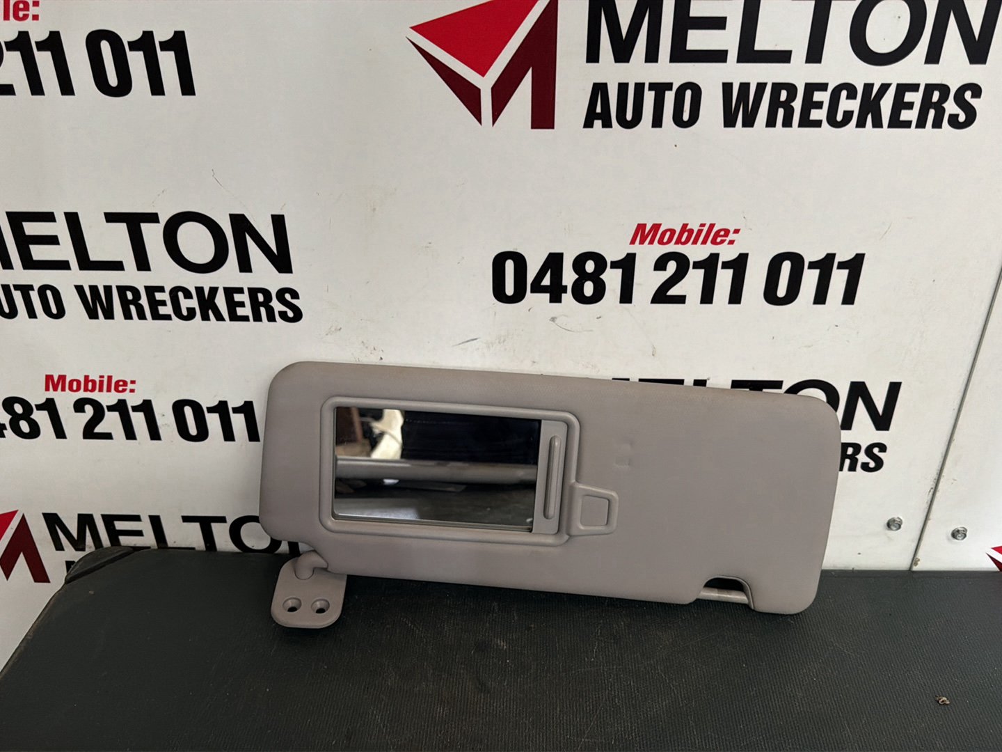 Jun 2015 to Jan 2021- Hyundai Tucson TL- Left Sun Visor