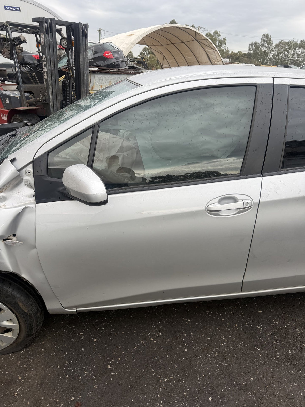 2017 Toyota Yaris P130