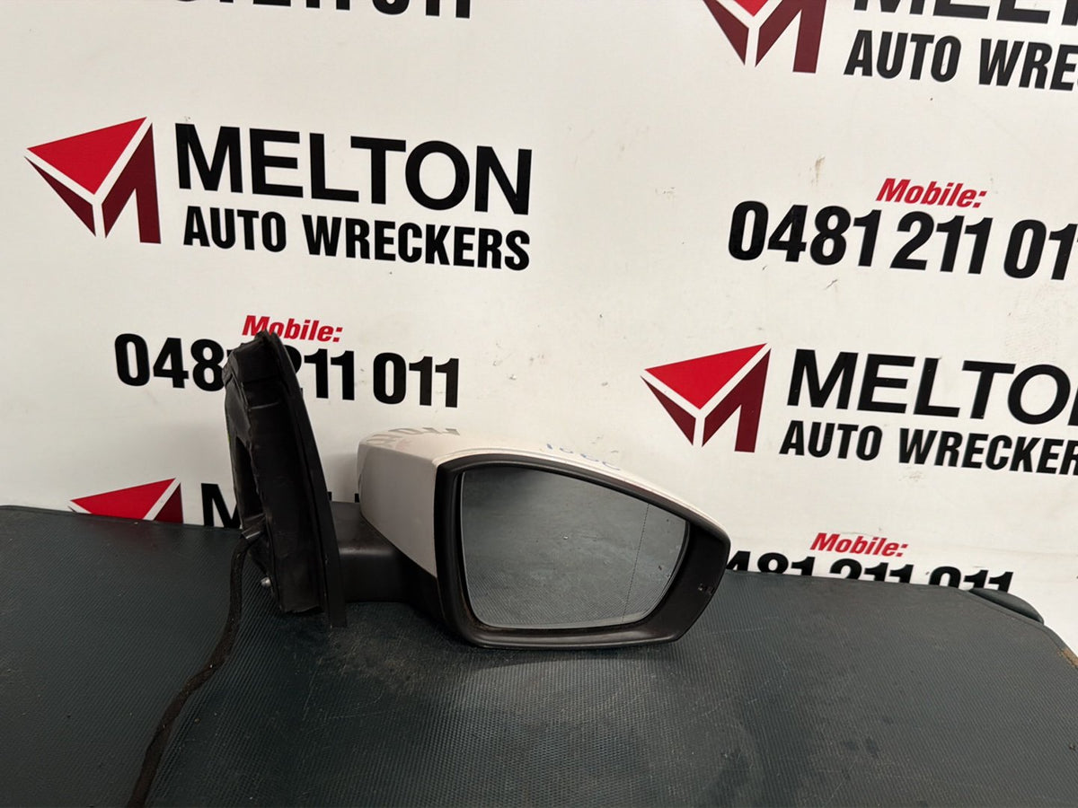 2014 Volkswagen Polo MK5 - 6C 6R - Right Door Mirror