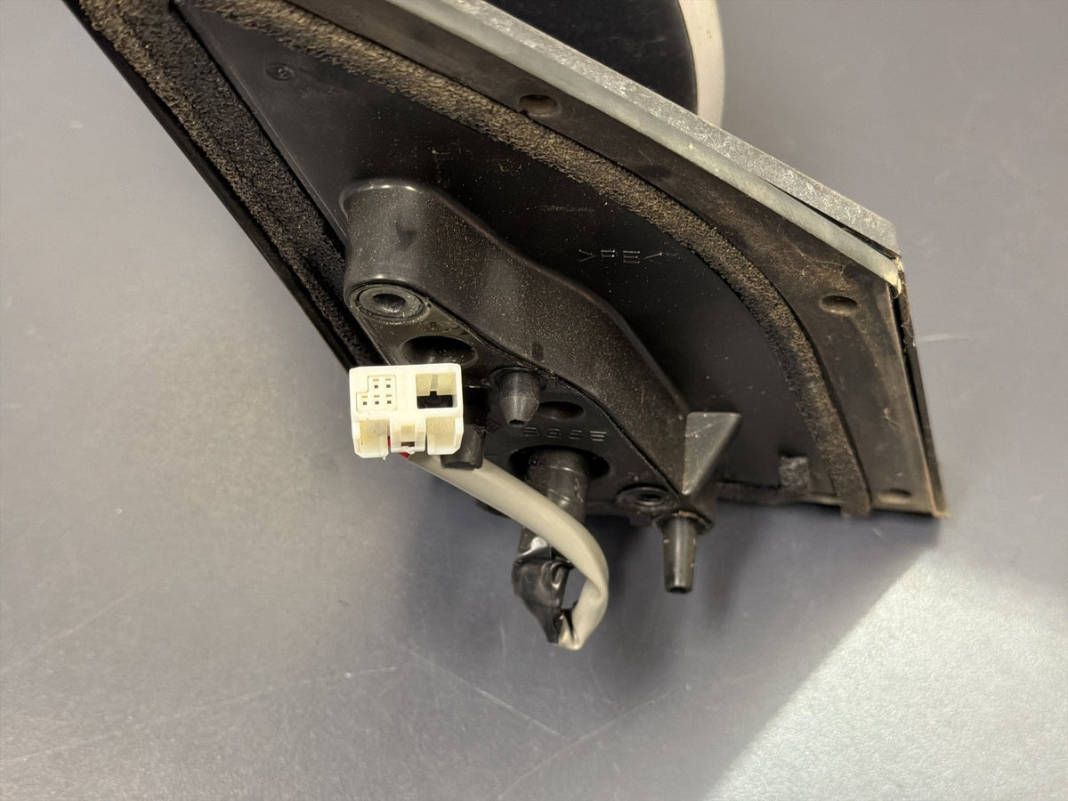 Oct 2008 to Nov 2012 - Toyota RAV4 ACA33 ACA38 - Left Door Mirror - Indicator, 5 Wire, 5 Pin