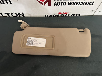 Jan 2001 to Apr 2007- Toyota Kluger MCU28R- Left Sun Visor- Tan