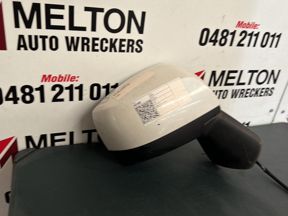 2011-2017 Subaru XV GP SUV 2.0 i AWD (GP7, G33GP) I GP Station Wagon Right Door Mirror E13 027507