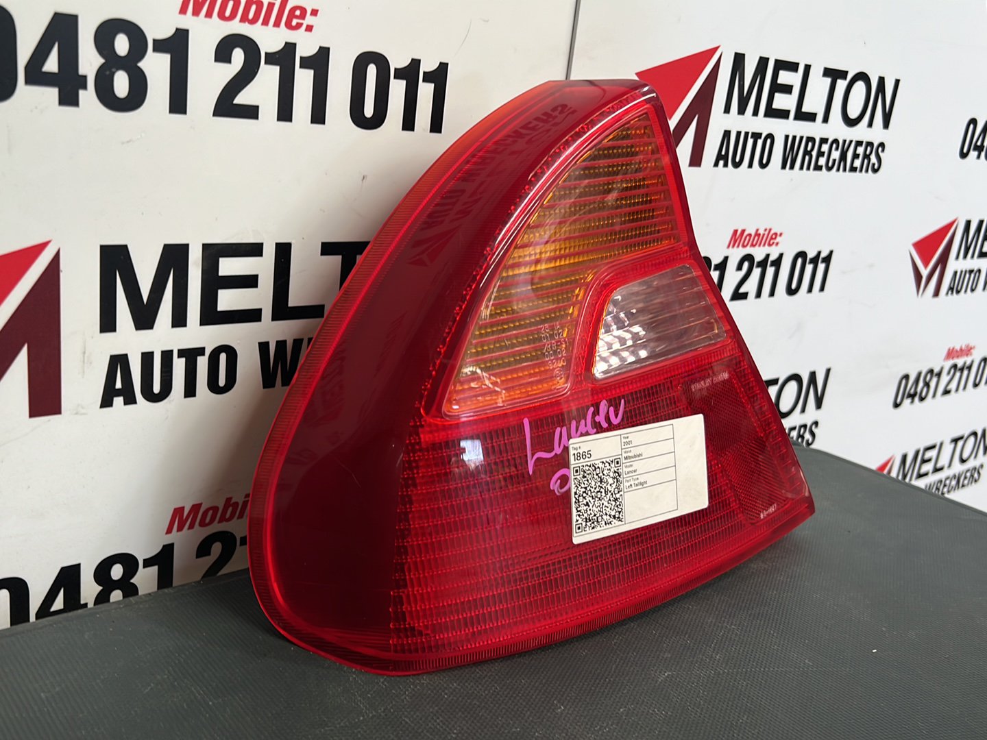 2001 Mitsubishi Lancer - Left Taillight