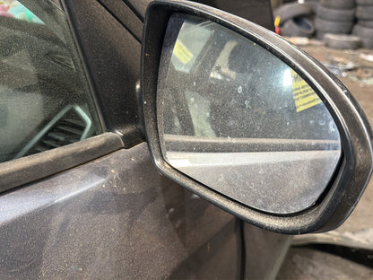 Jun 2015 to Jun 2018- Hyundai Tucson TL Active Active X- Right Door Mirror- Non-Heated Type, Non-Indicator