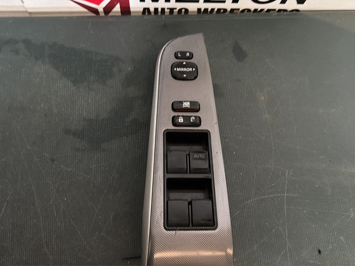 Nov 2011 to Oct 2017 - Toyota Camry ASV50 AVV50 - Right Front Master Power Window Switch