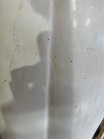 2004 Holden Commodore Right Front Guard